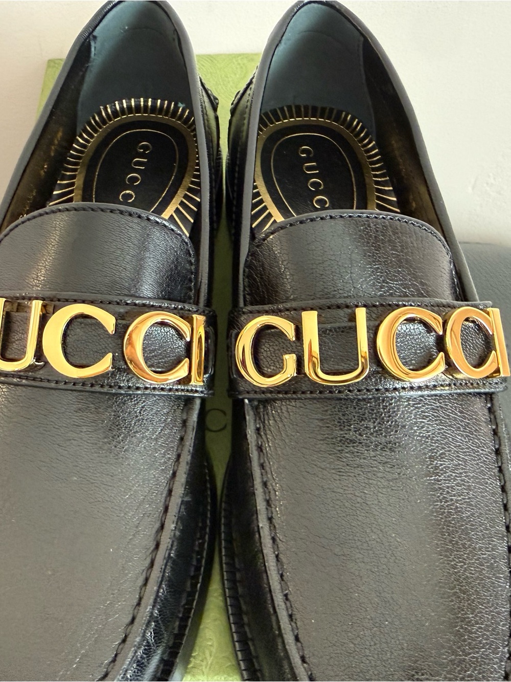 Gucci Logo Plaque Slip-On Loafers - Brand New - Size 38 EU/8 US - Picture 6 of 8